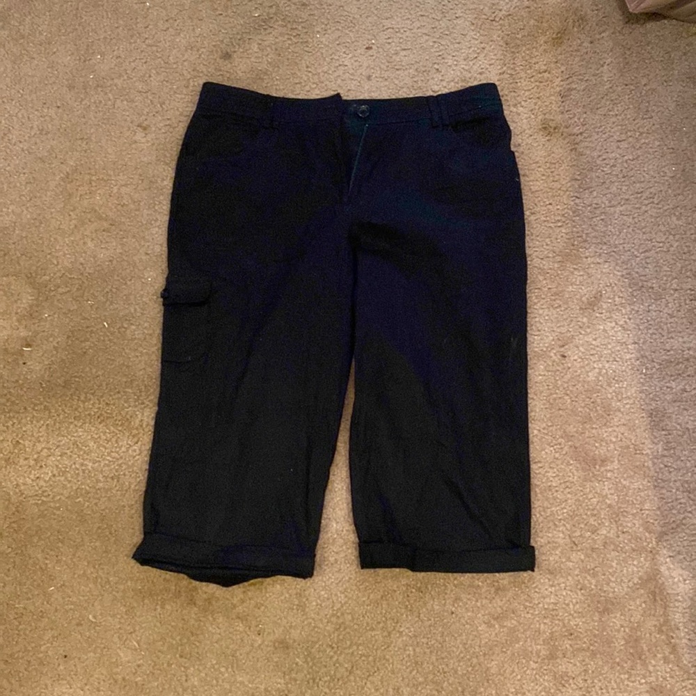 Gently used Counterparts capri pants